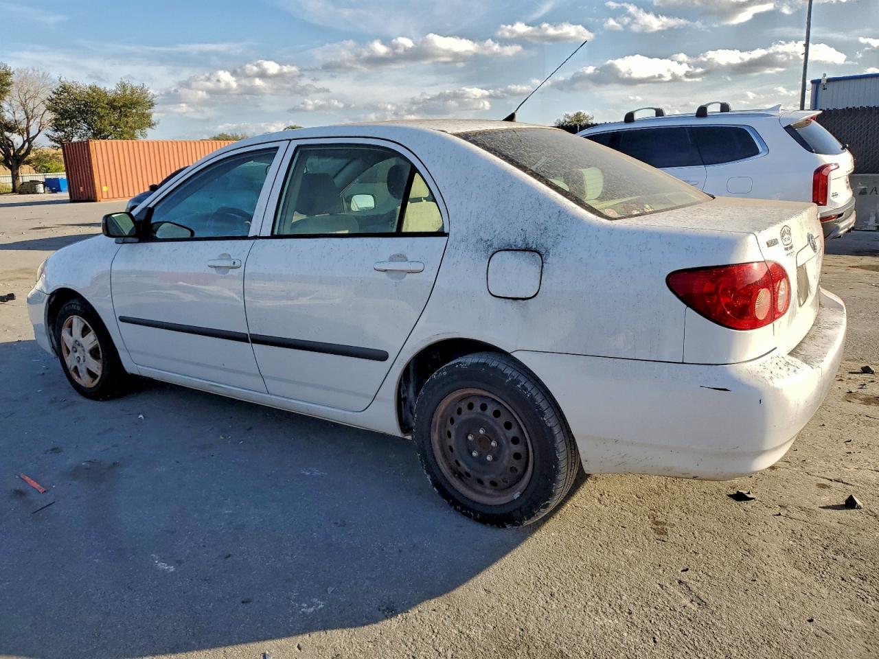 2005 TOYOTA COROLLA CE photo 2