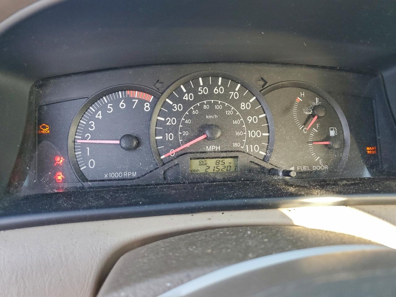 2005 TOYOTA COROLLA CE photo 9