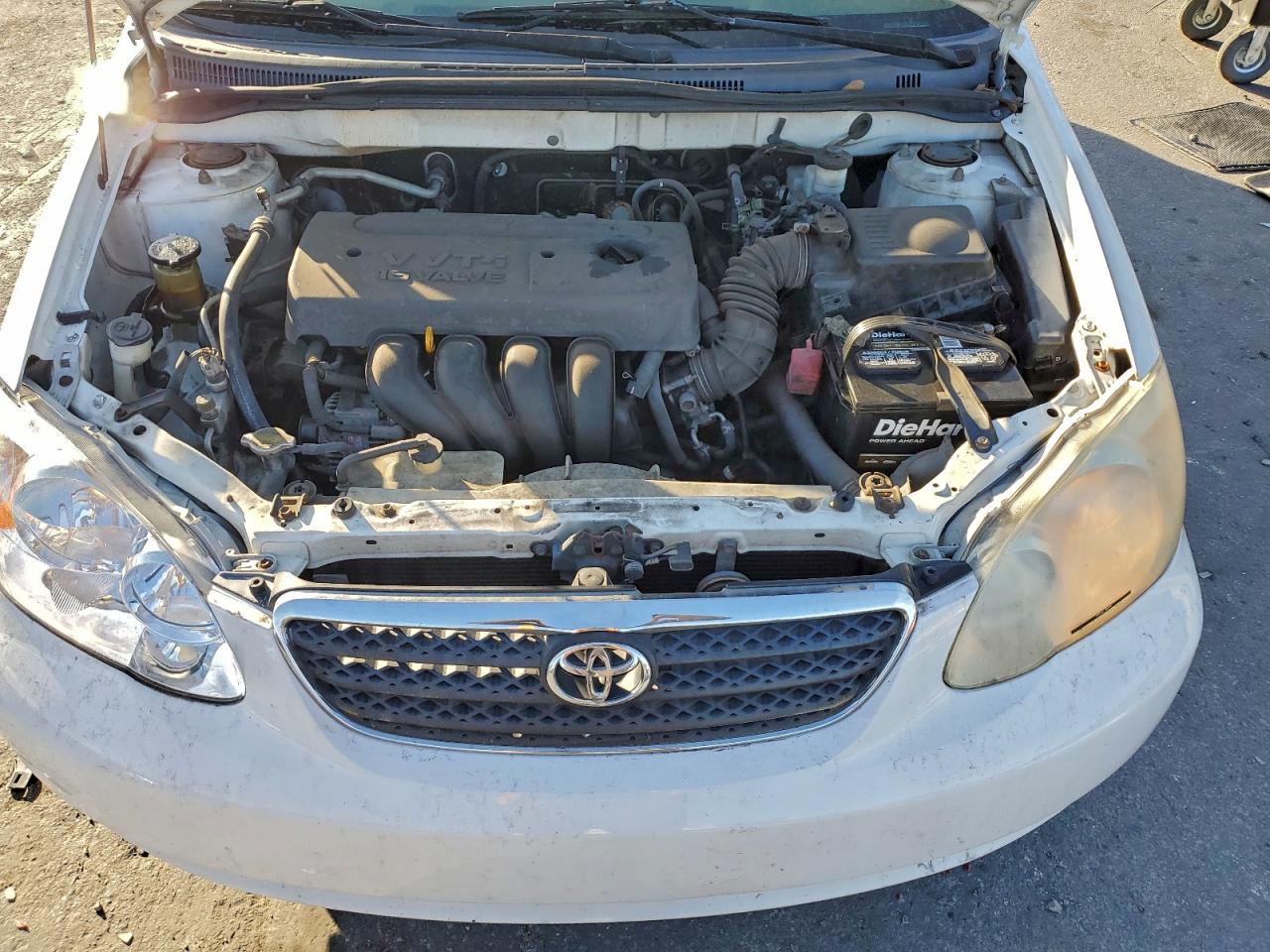 2005 TOYOTA COROLLA CE photo 11