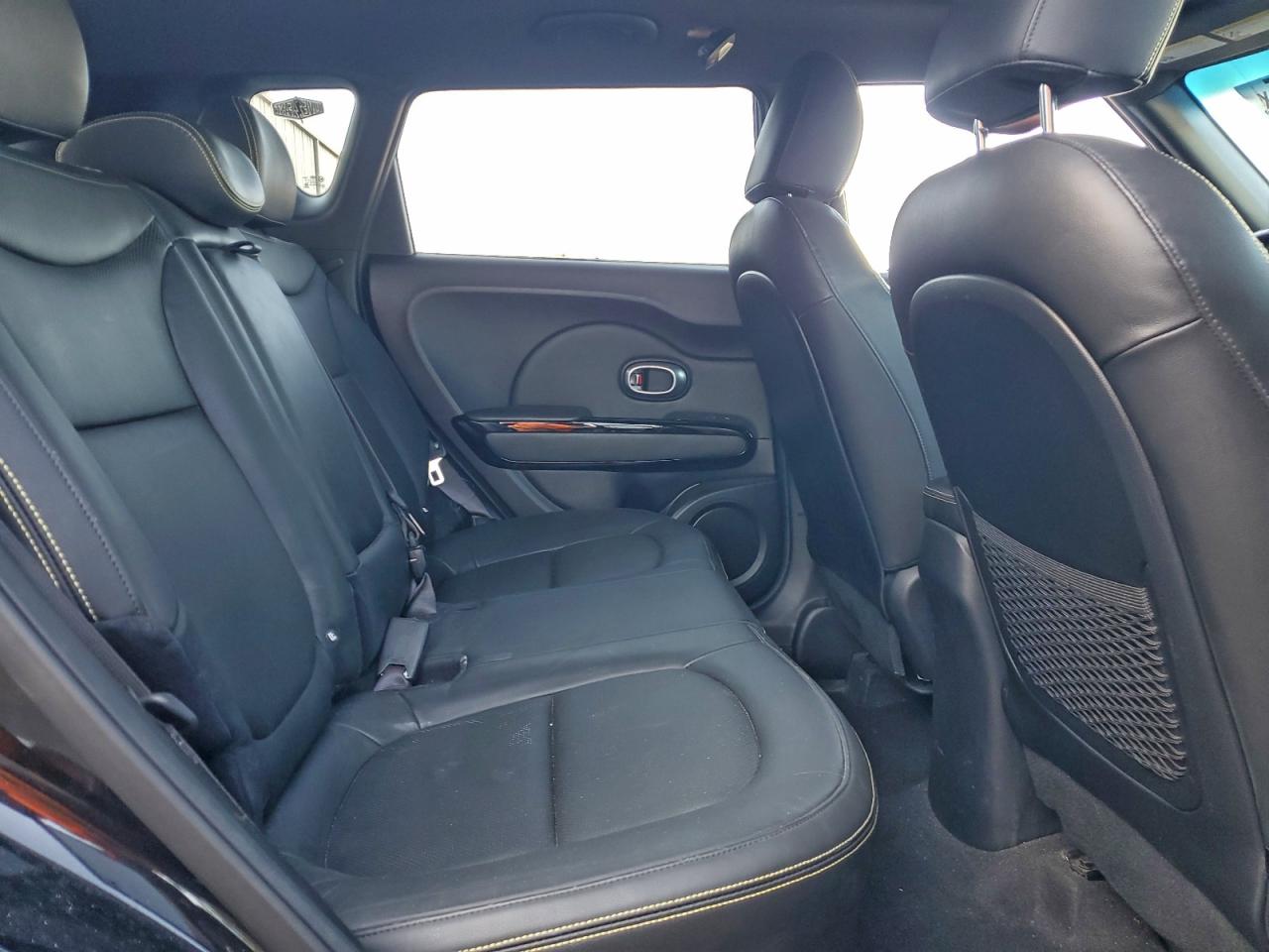 2015 KIA SOUL + photo 11