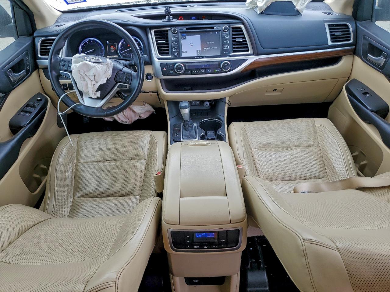 2017 TOYOTA HIGHLANDER LIMITED photo 8
