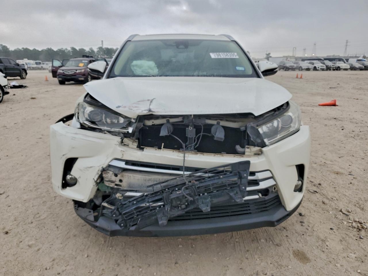 2017 TOYOTA HIGHLANDER LIMITED photo 5