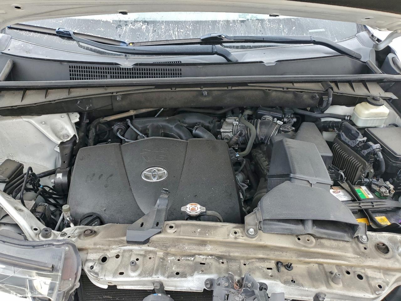 2017 TOYOTA HIGHLANDER LIMITED photo 12