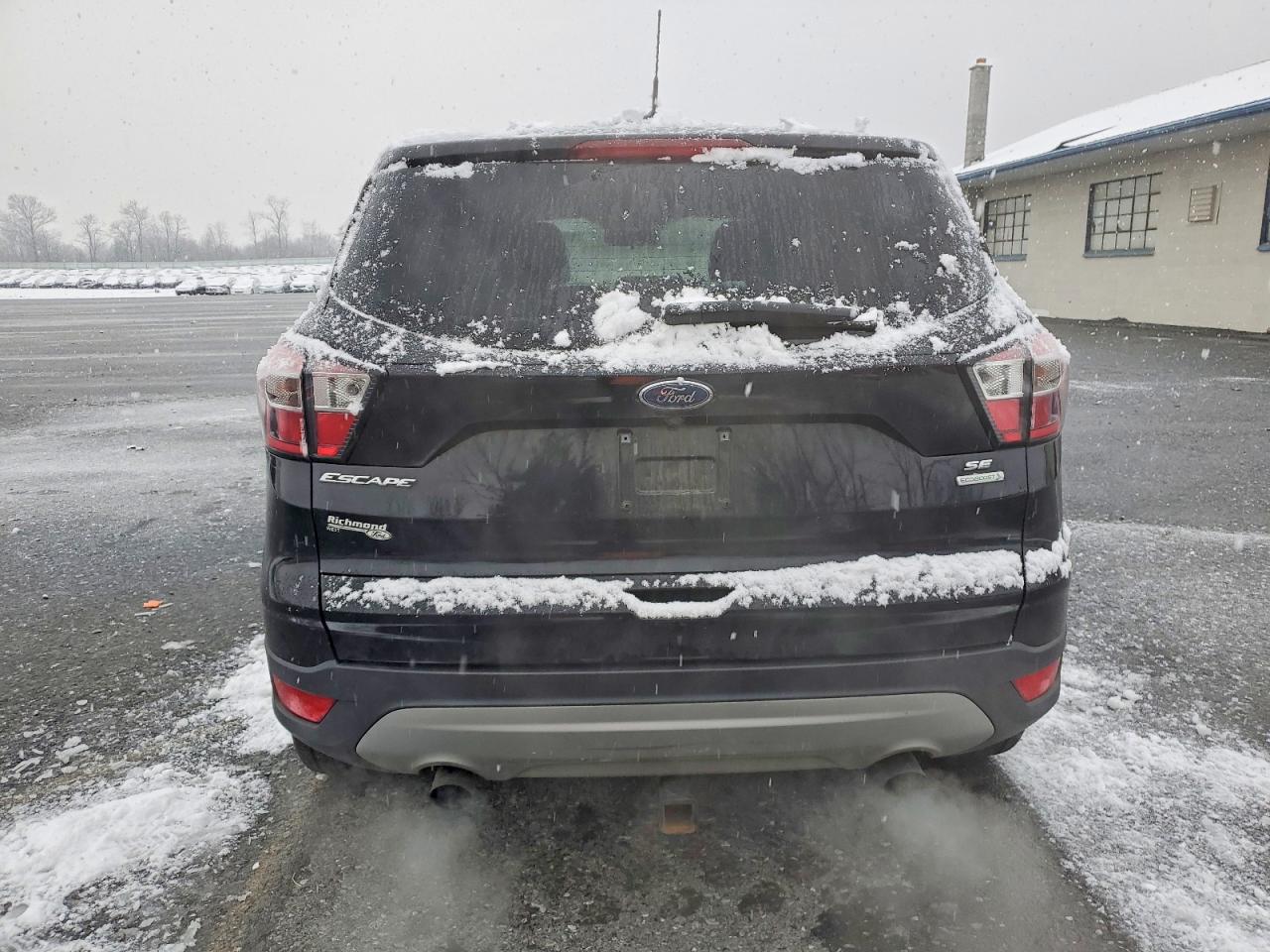2017 FORD ESCAPE SE photo 6