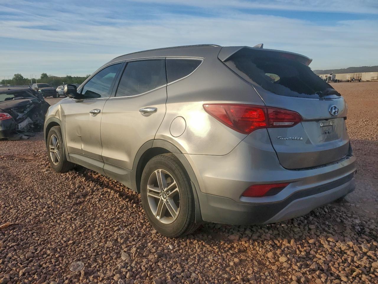 2018 HYUNDAI SANTA FE SPORT photo 2