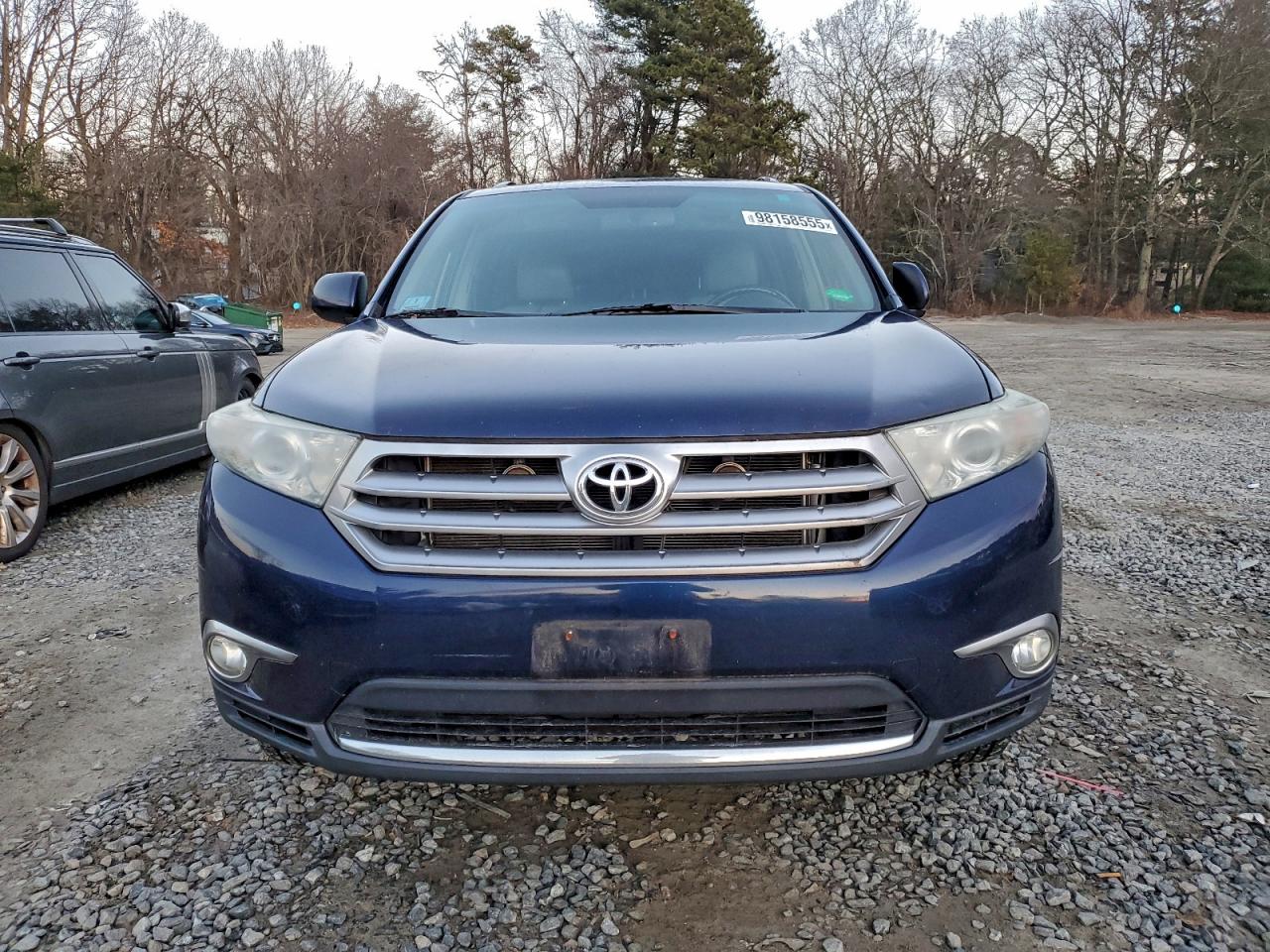 2011 TOYOTA HIGHLANDER BASE photo 5