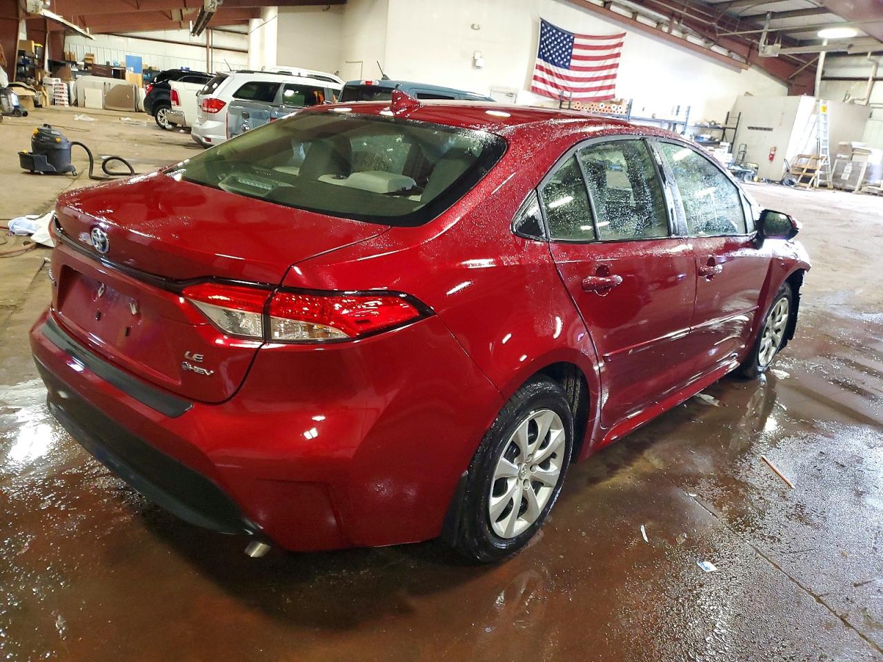 2025 TOYOTA COROLLA LE photo 3