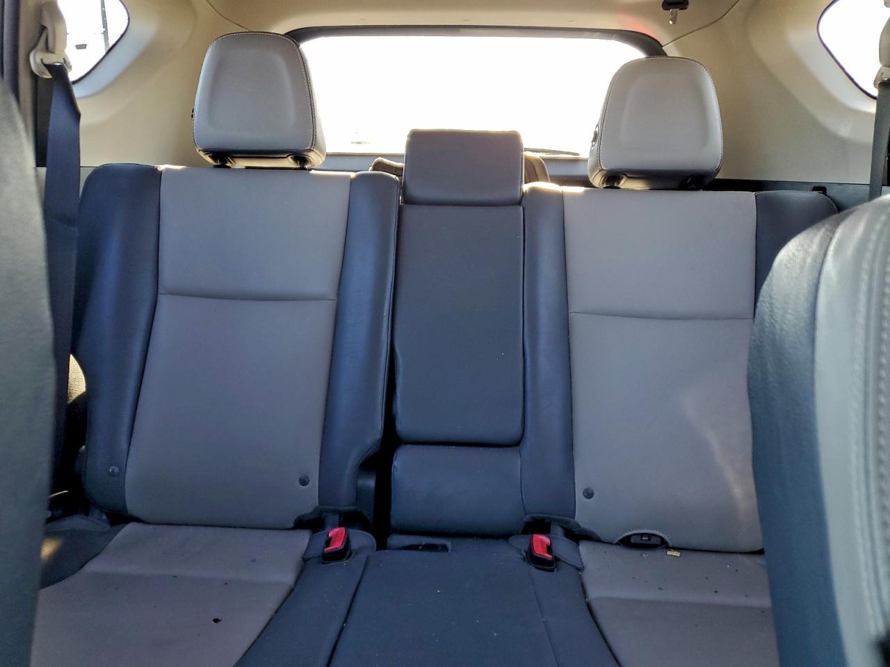 2013 TOYOTA RAV4 LIMITED photo 10