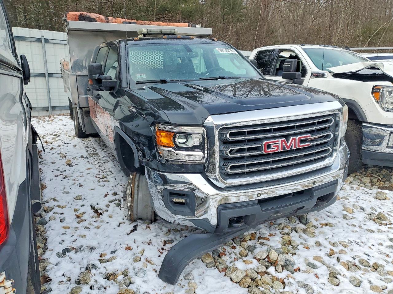 2015 GMC SIERRA DUMP TRUCK photo 10