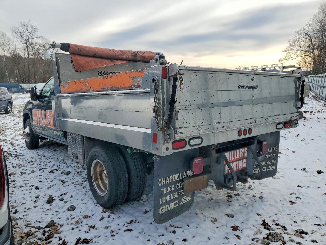 2015 GMC SIERRA DUMP TRUCK photo 4