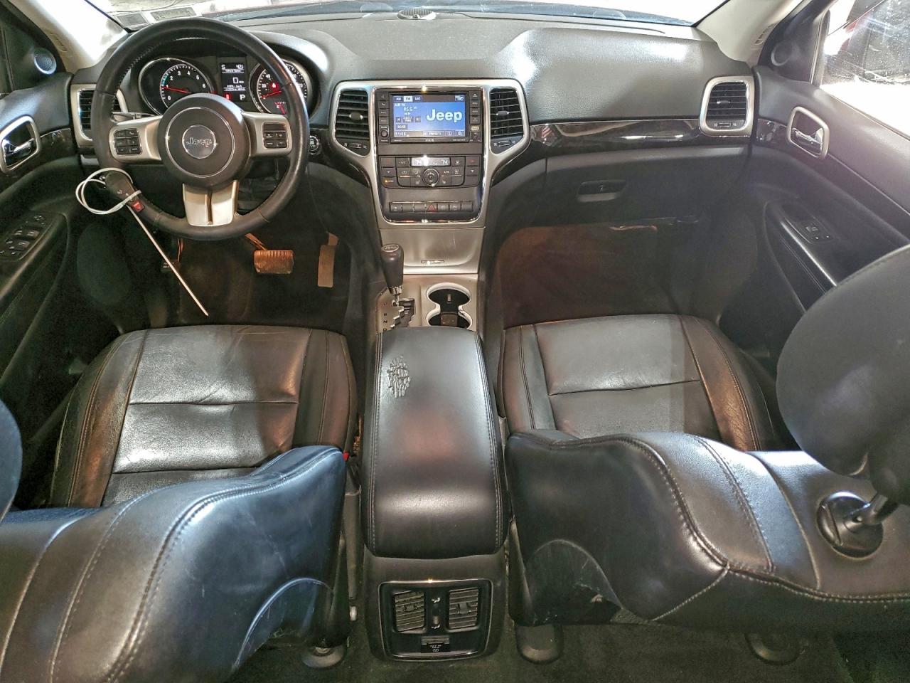 2012 JEEP GRAND CHEROKEE LAREDO photo 8