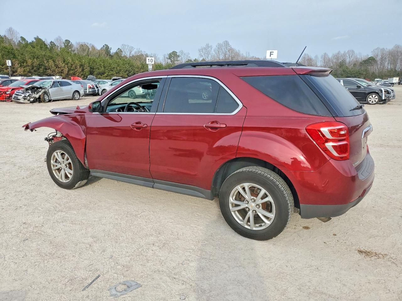 2017 CHEVROLET EQUINOX LT photo 2
