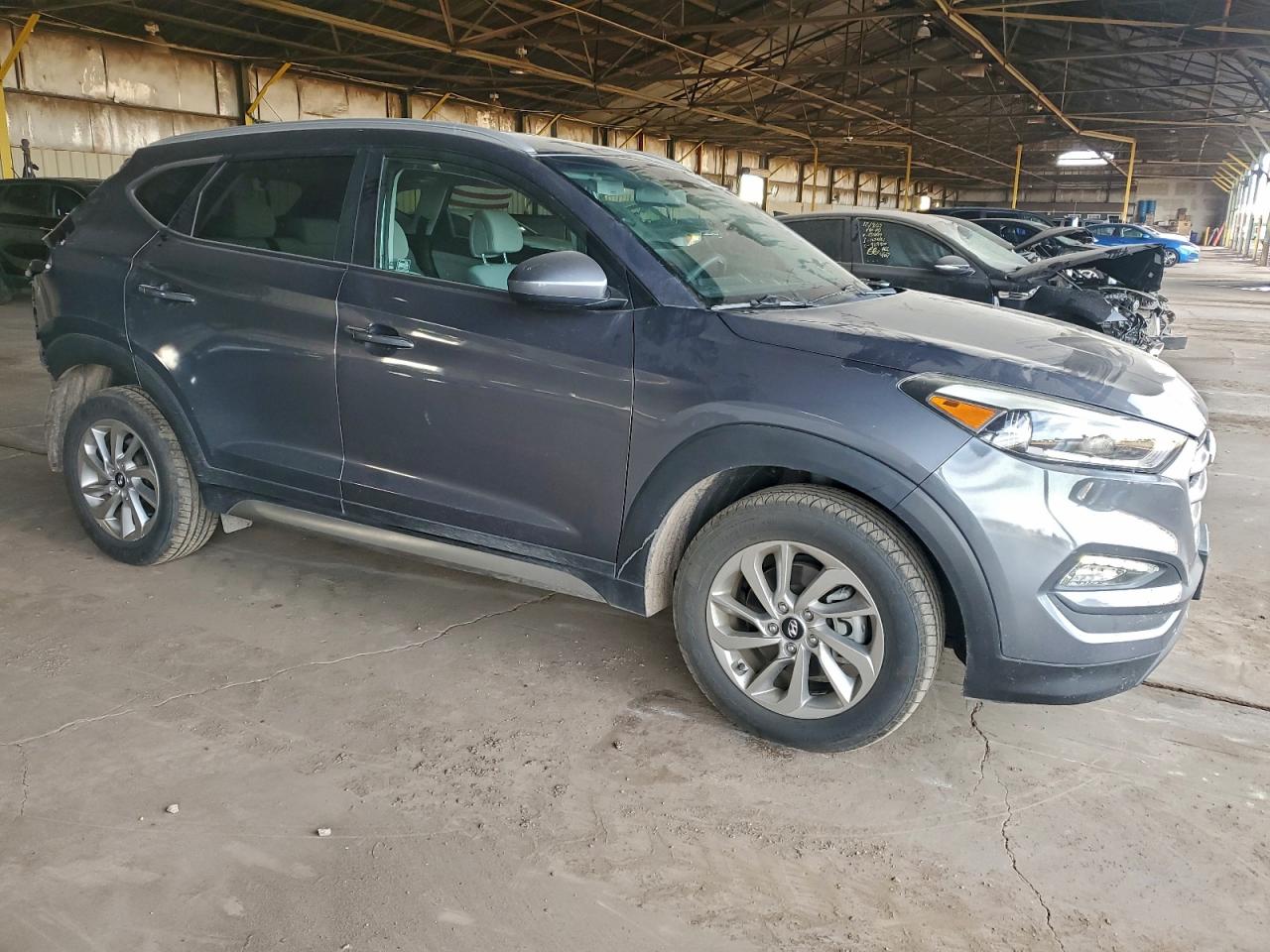 2017 HYUNDAI TUCSON LIMITED photo 4
