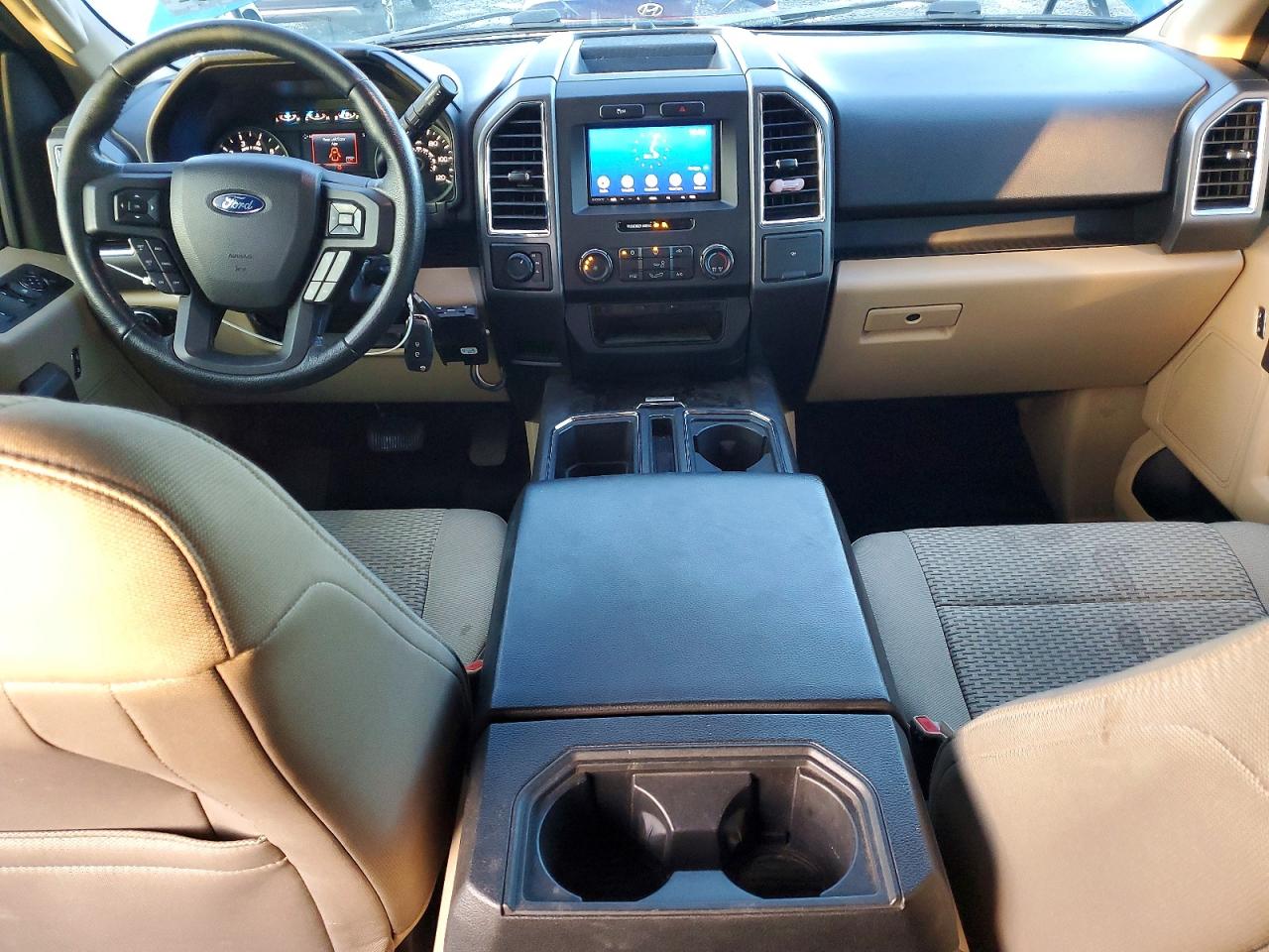2015 FORD F150 SUPERCREW photo 8