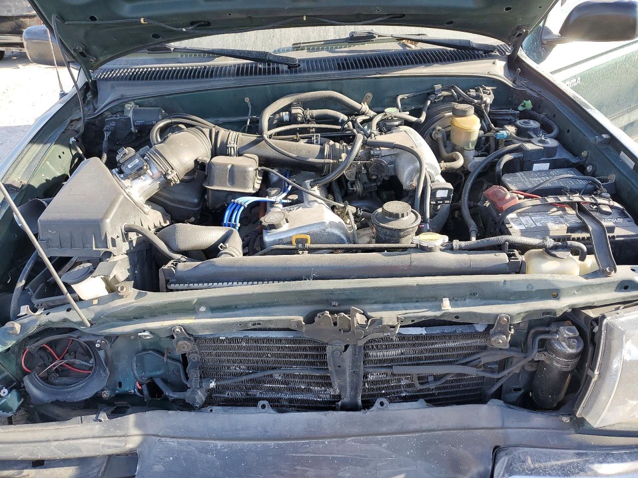 1999 TOYOTA TACOMA photo 11