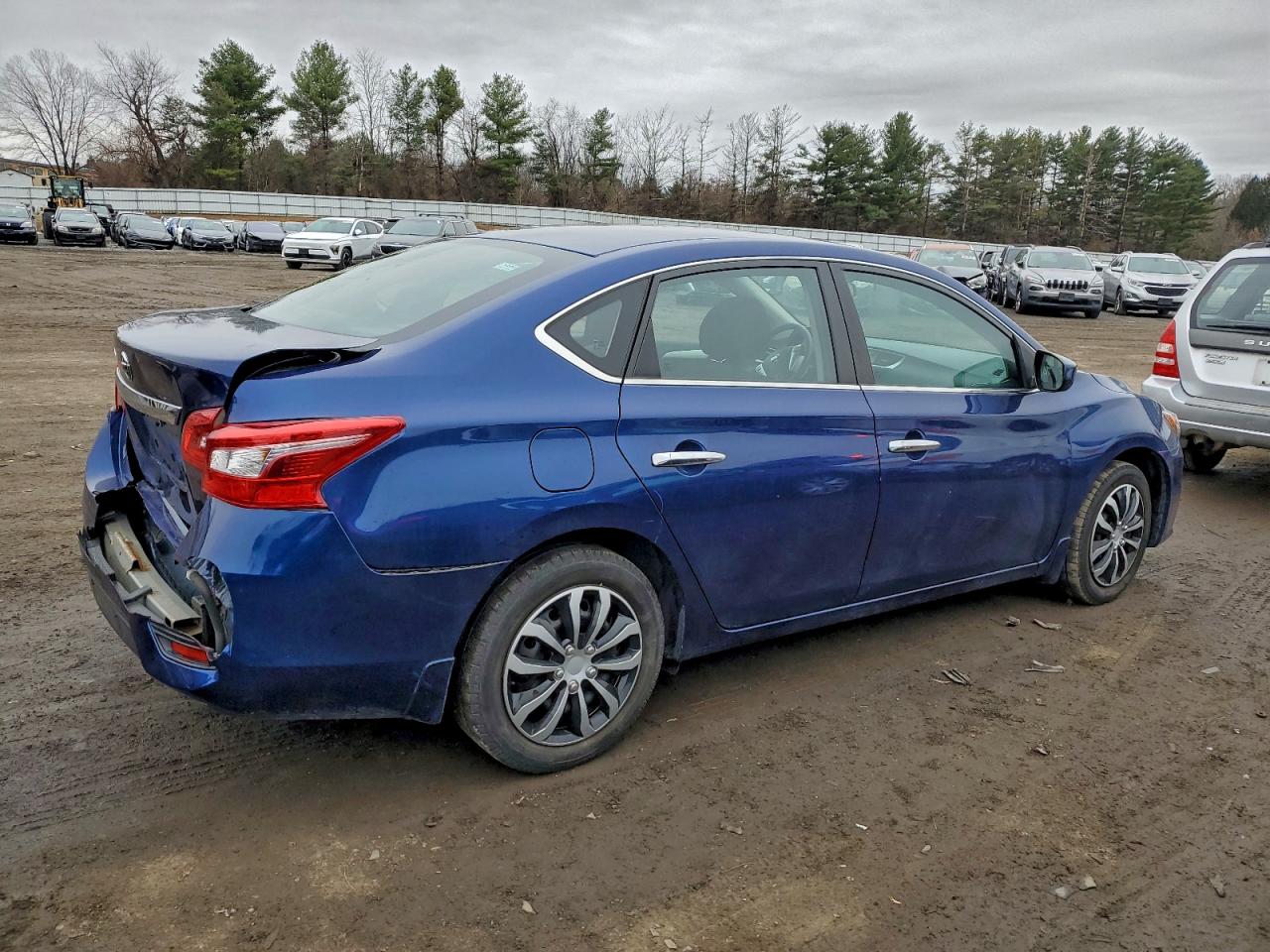 2017 NISSAN SENTRA S photo 3