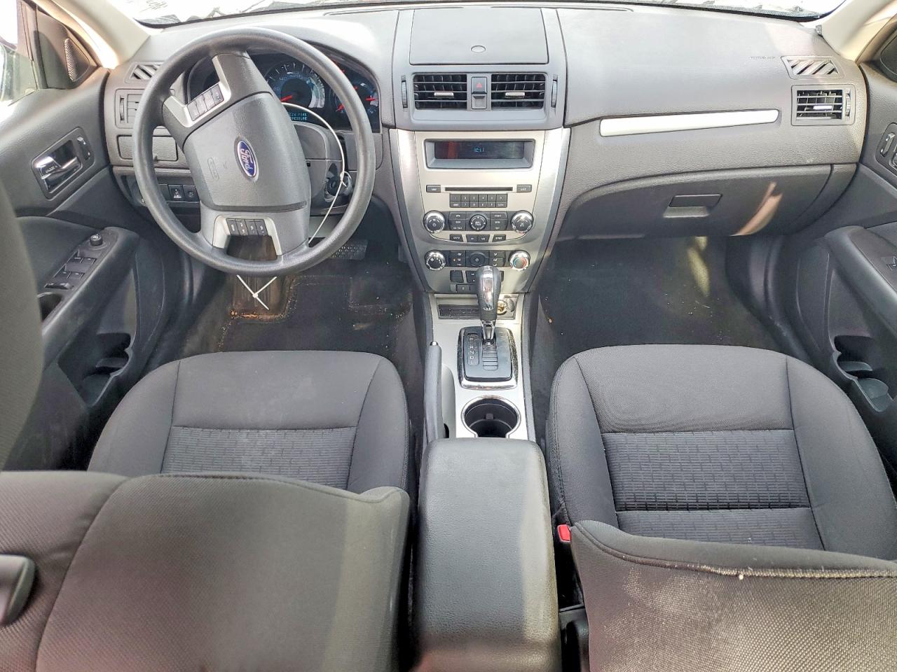 2010 FORD FUSION SE photo 8