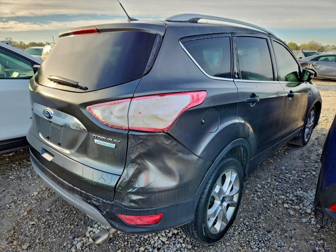 2015 FORD ESCAPE TITANIUM photo 3