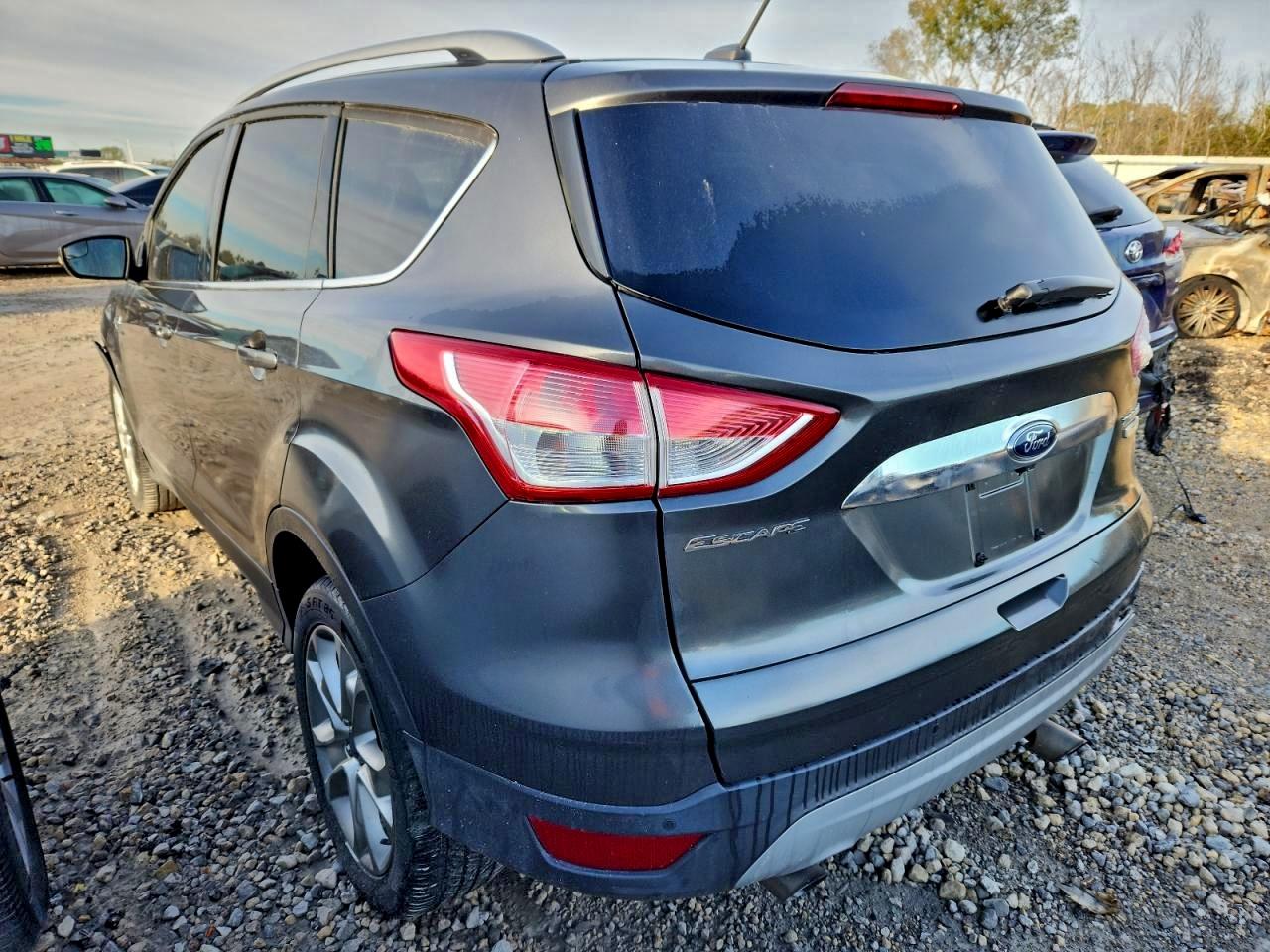 2015 FORD ESCAPE TITANIUM photo 2