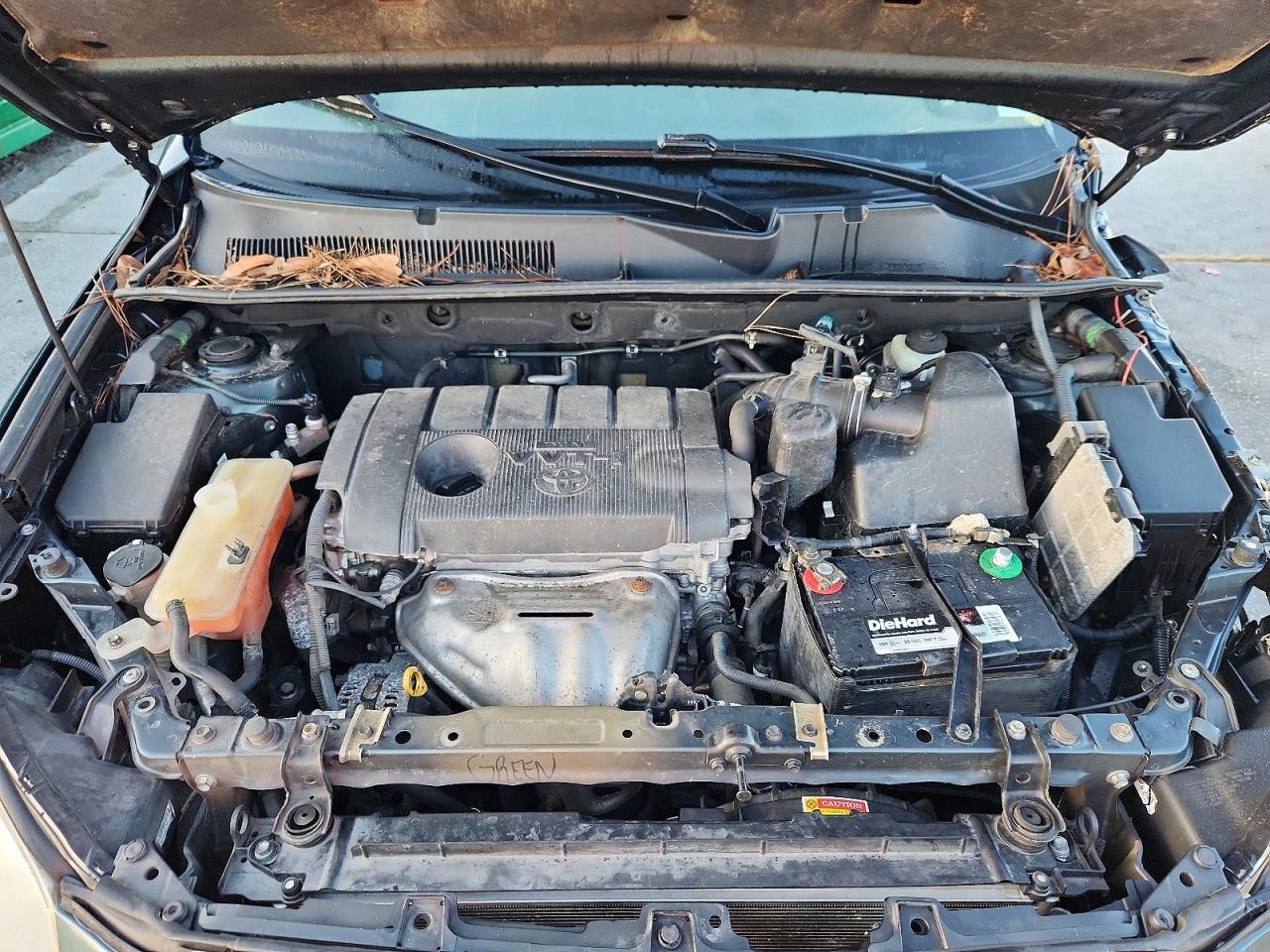 2011 TOYOTA RAV4 photo 12