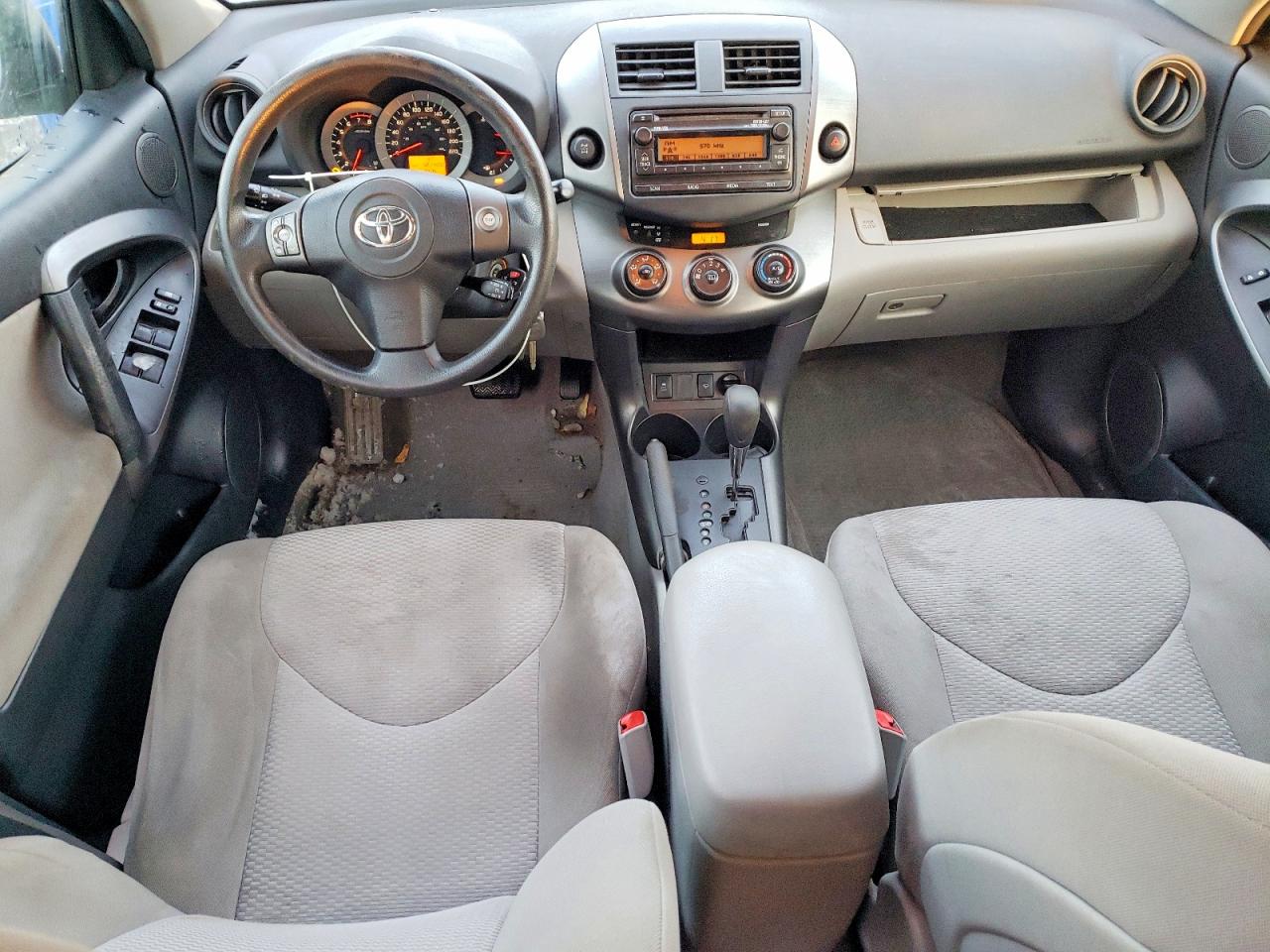 2012 TOYOTA RAV4 photo 8