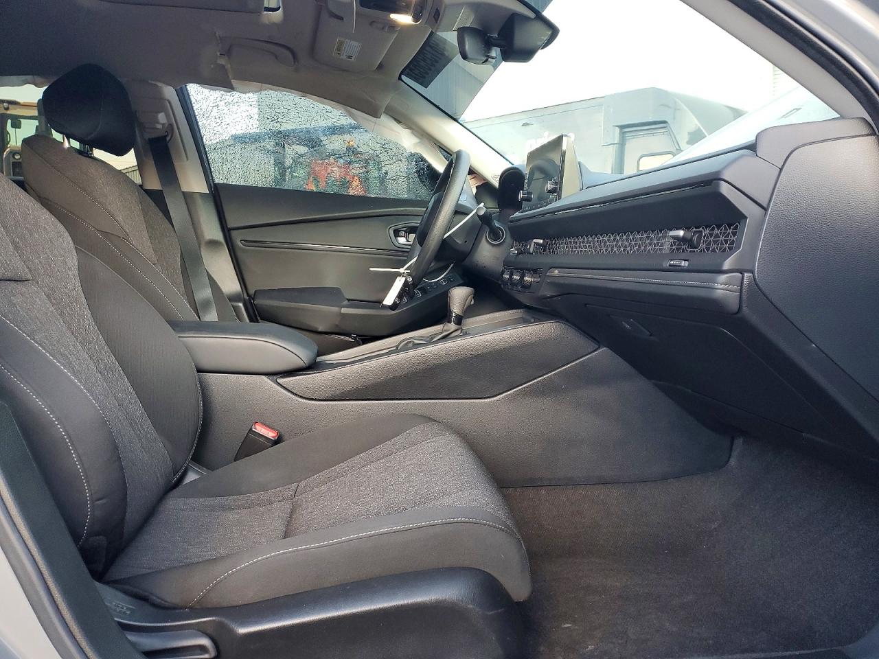 2025 HONDA ACCORD SE photo 7
