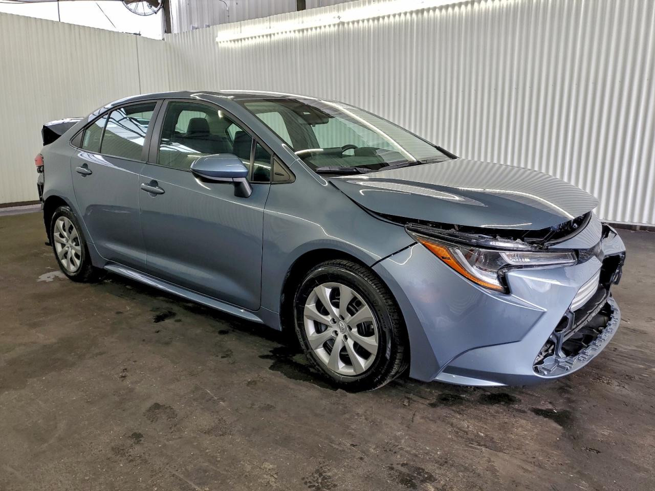 2025 TOYOTA COROLLA LE photo 4