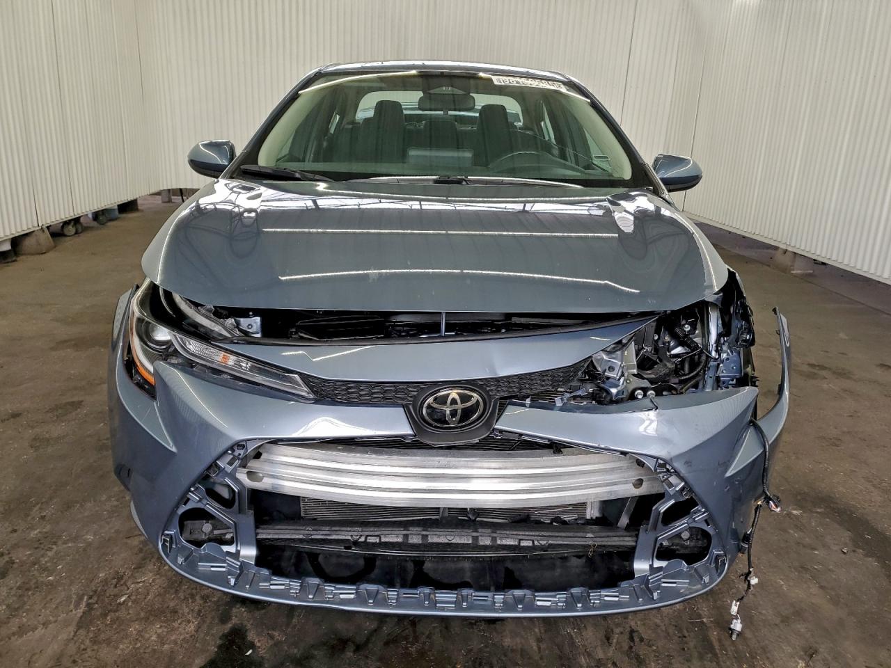 2025 TOYOTA COROLLA LE photo 5