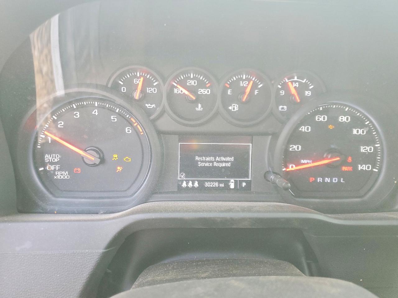2024 CHEVROLET SILVERADO K1500 photo 9