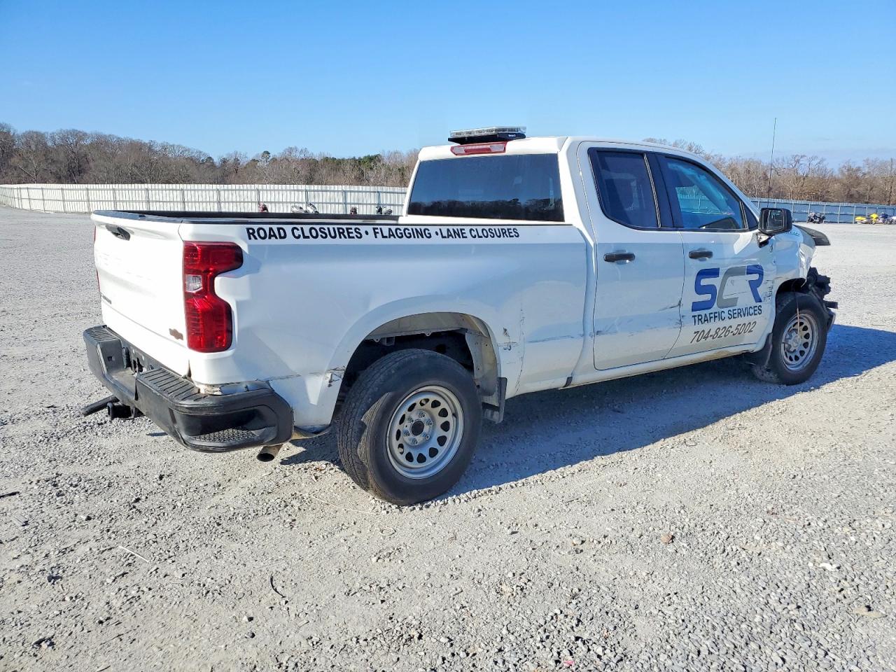 2024 CHEVROLET SILVERADO K1500 photo 3