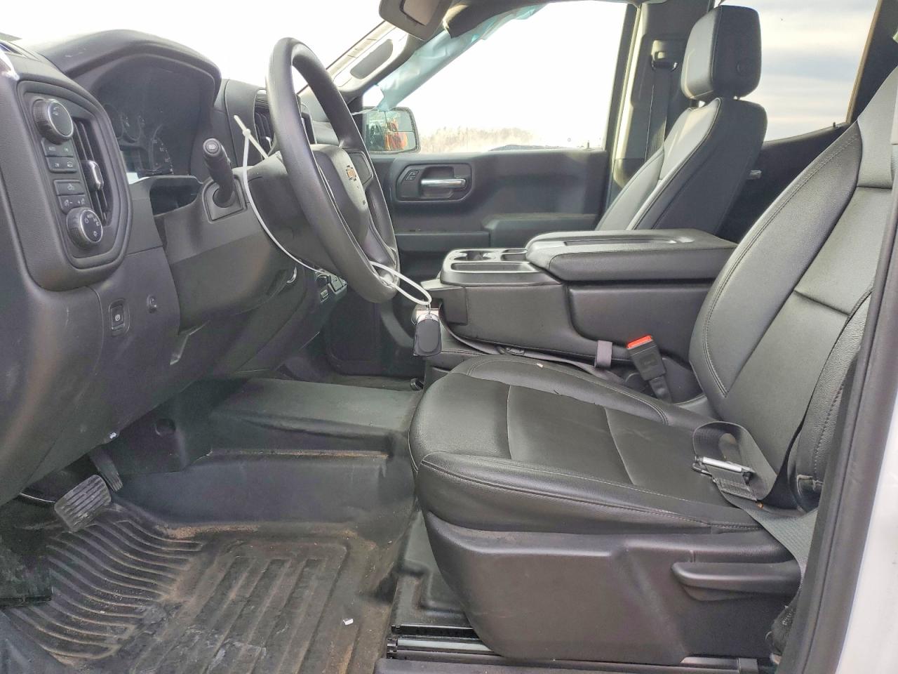 2024 CHEVROLET SILVERADO K1500 photo 7