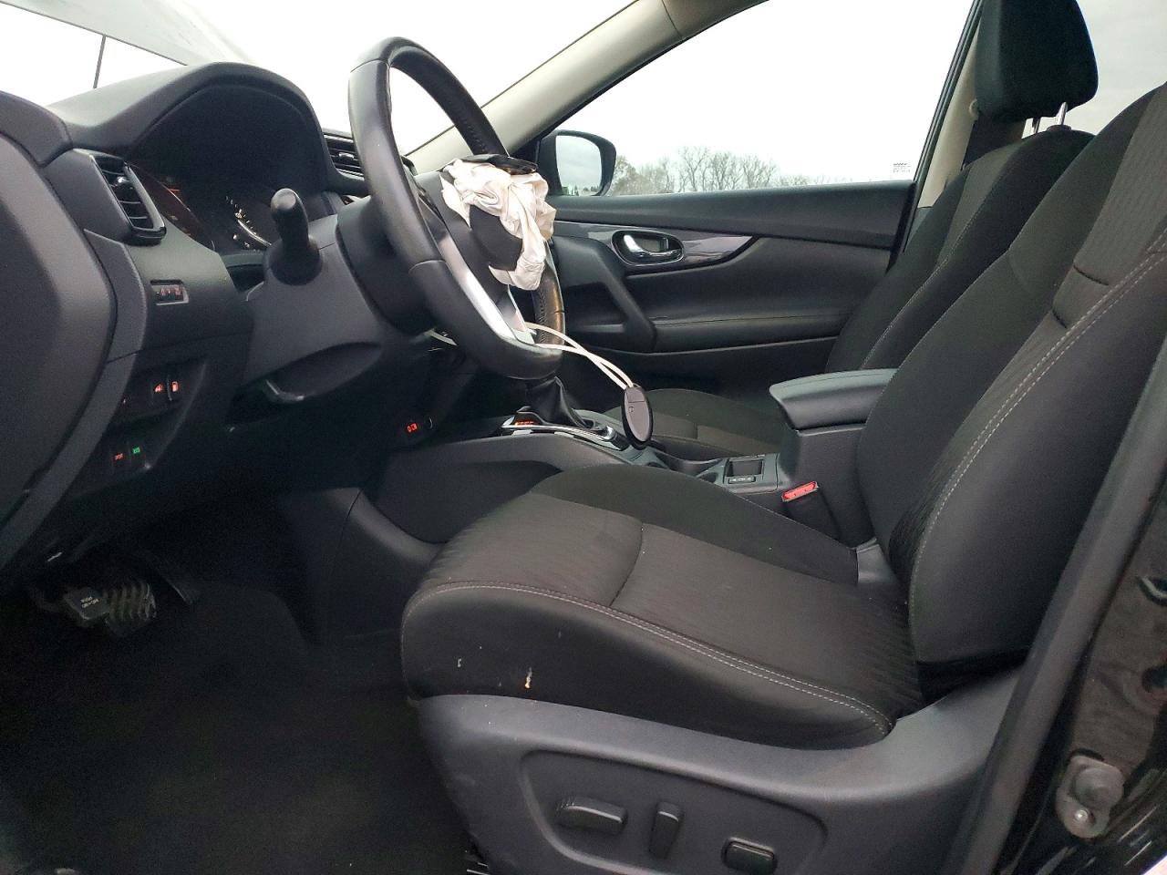 2018 NISSAN ROGUE S photo 7