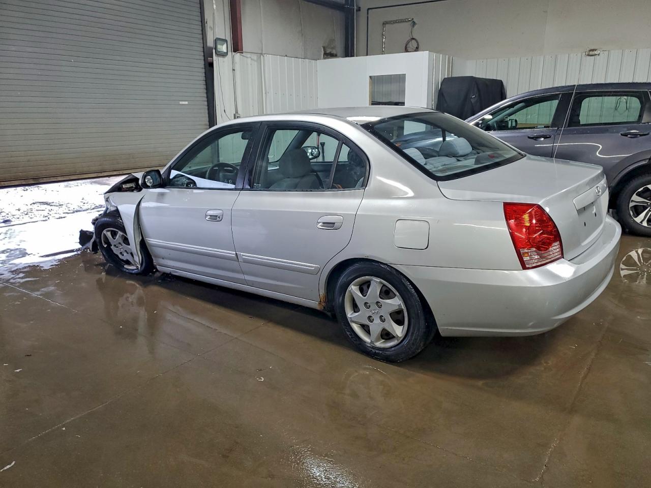 2005 HYUNDAI ELANTRA GLS photo 2