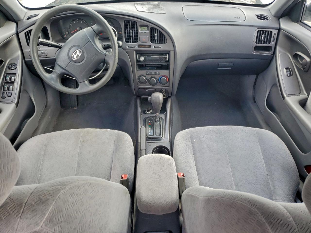 2005 HYUNDAI ELANTRA GLS photo 8