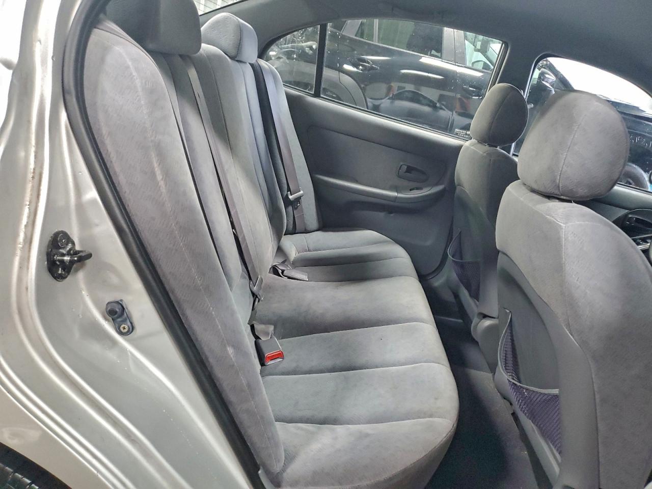 2005 HYUNDAI ELANTRA GLS photo 10