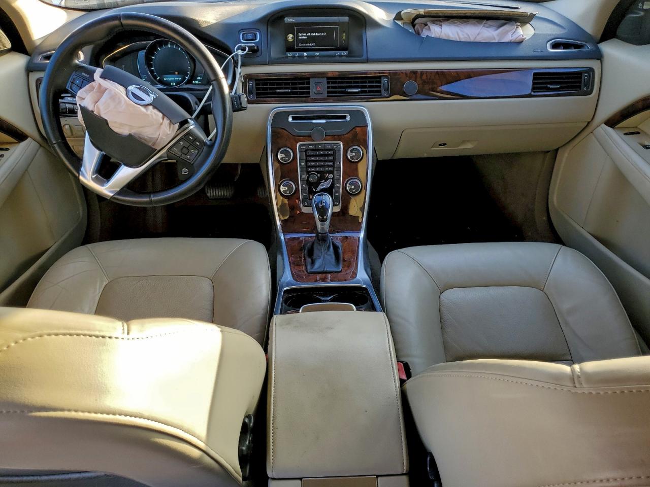 2015 VOLVO S80 PREMIER+ photo 8