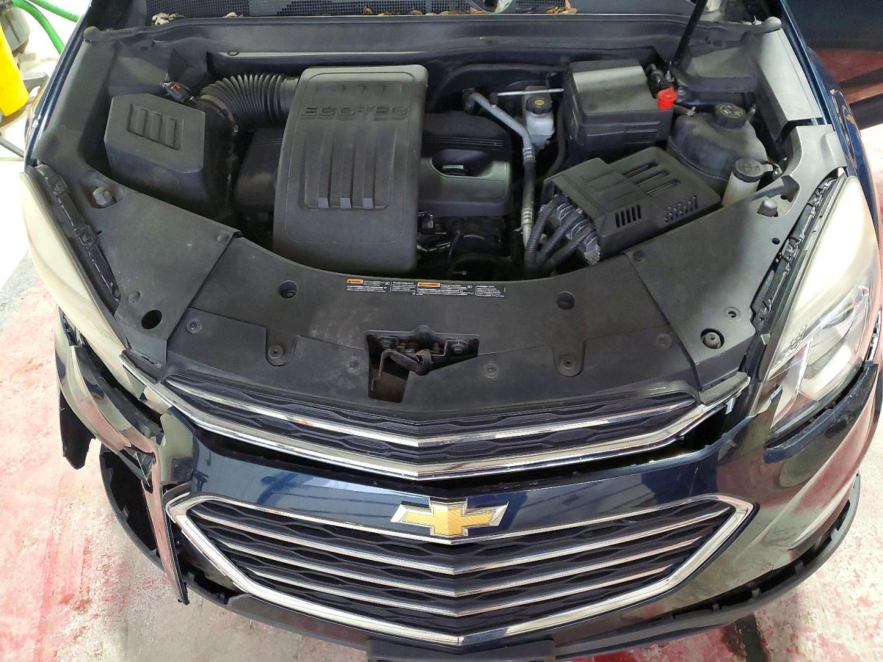 2017 CHEVROLET EQUINOX LT photo 12