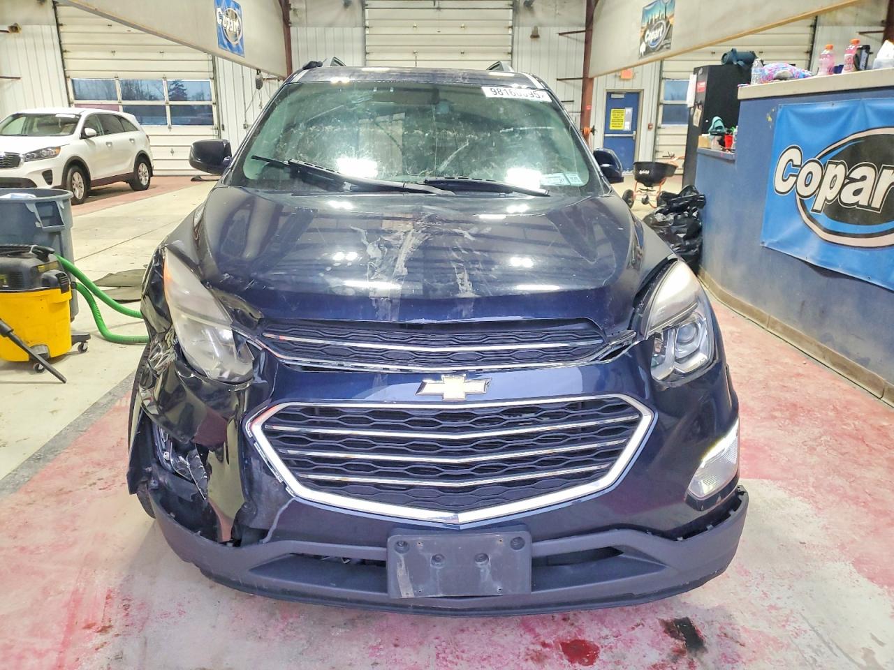 2017 CHEVROLET EQUINOX LT photo 5