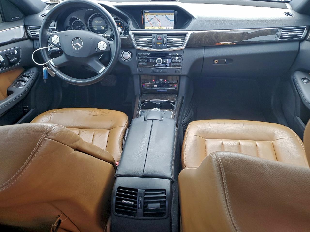 2010 MERCEDES-BENZ E 350 photo 8
