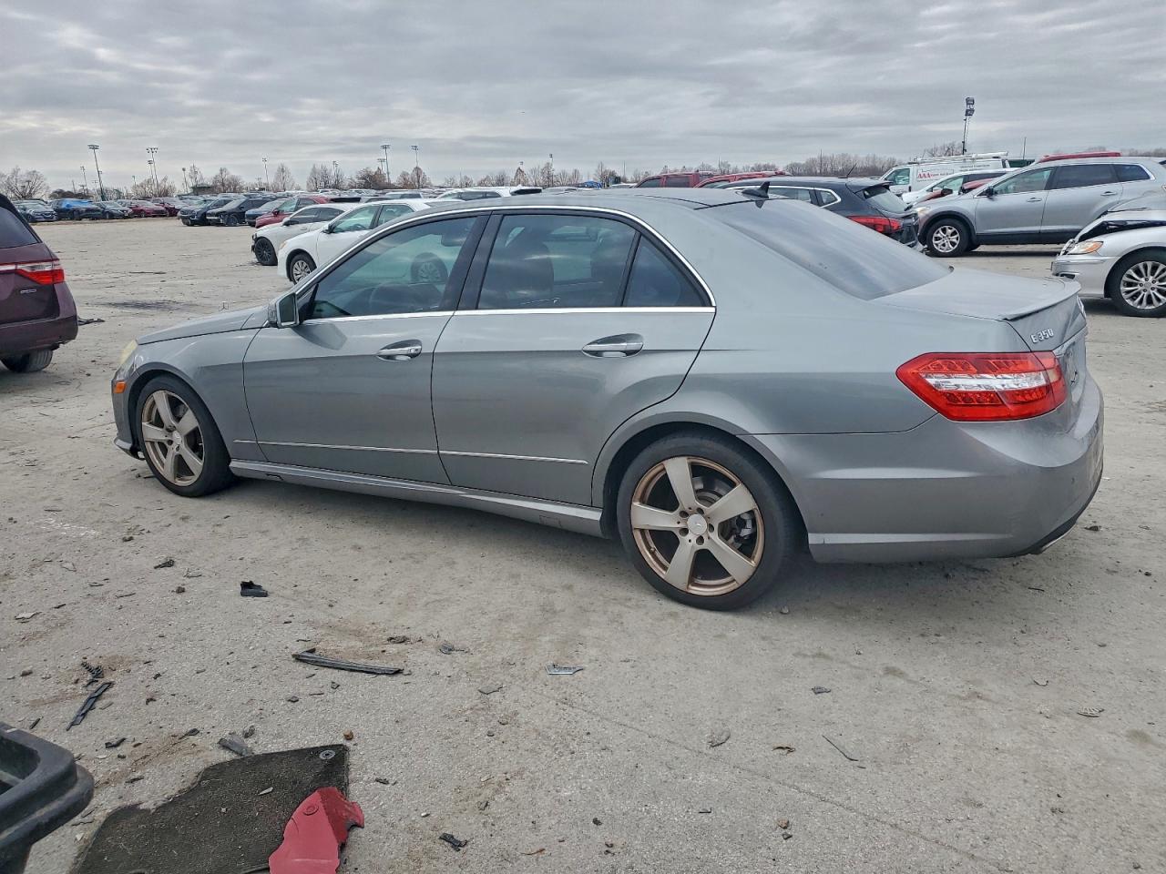 2010 MERCEDES-BENZ E 350 photo 2