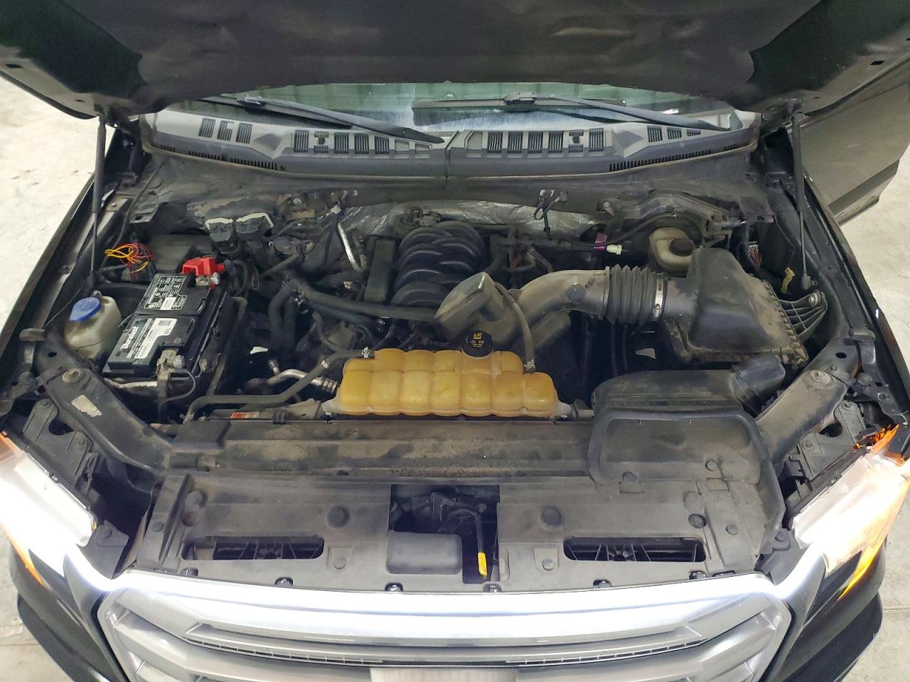 2015 FORD F150 SUPERCREW photo 11