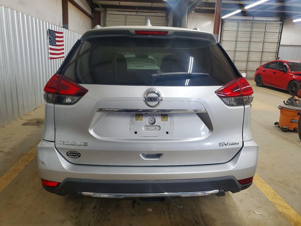 2018 NISSAN ROGUE S photo 6