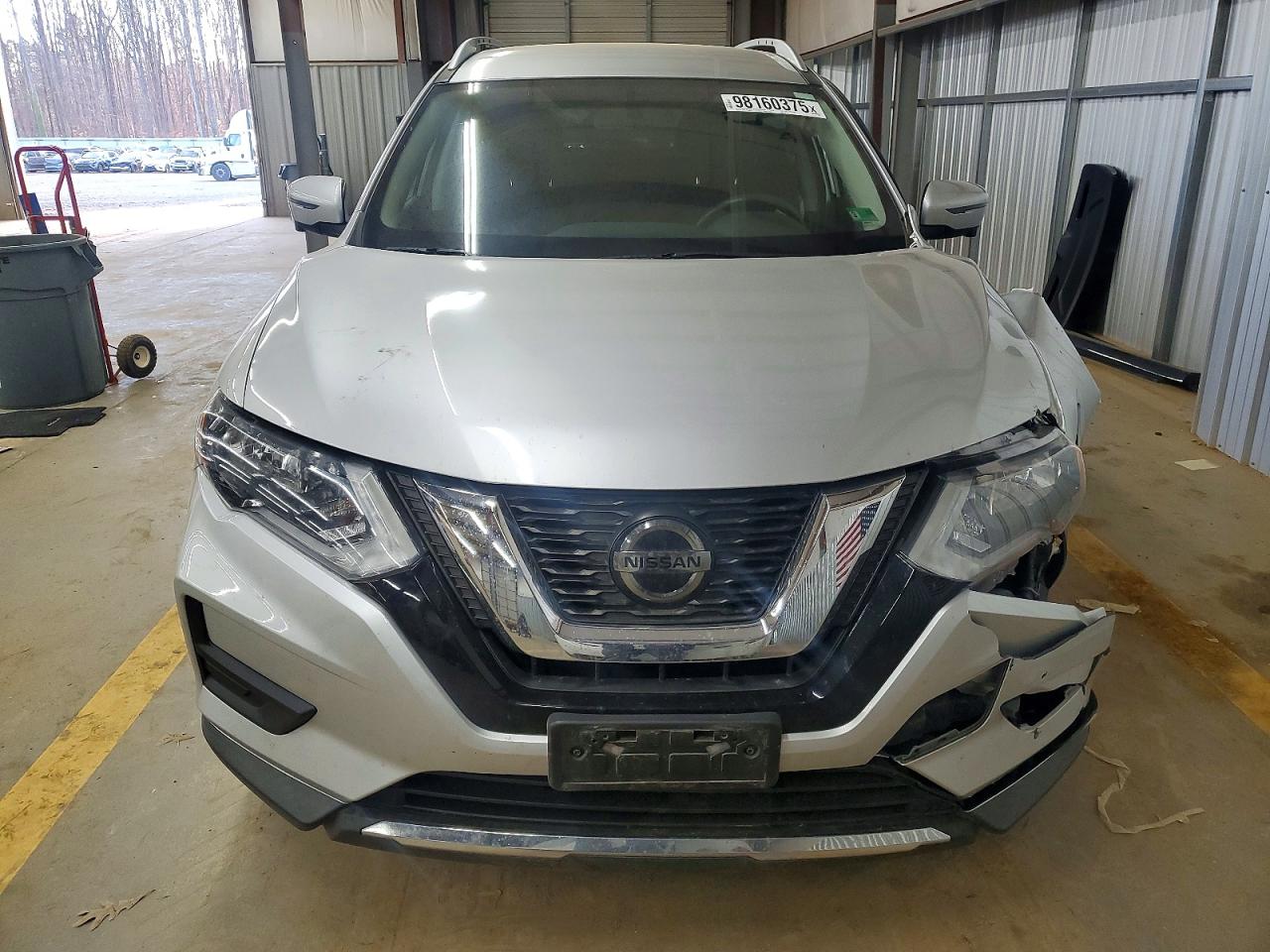 2018 NISSAN ROGUE S photo 5