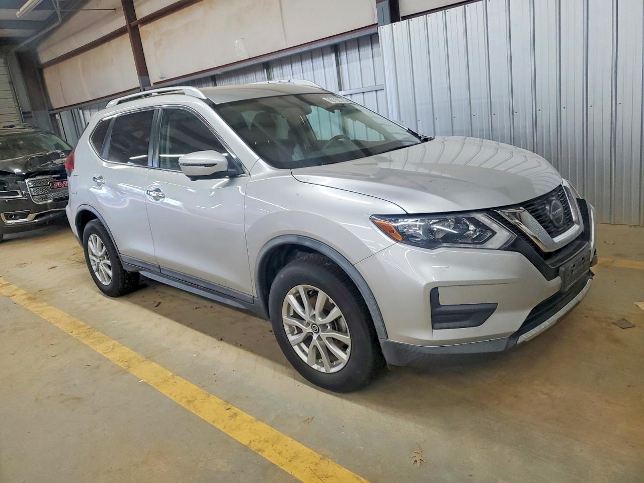 2018 NISSAN ROGUE S photo 4