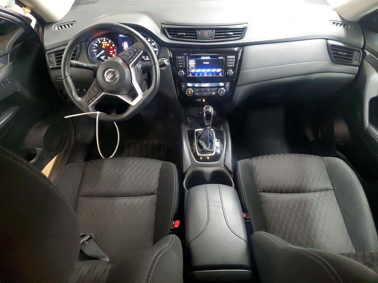 2018 NISSAN ROGUE S photo 8