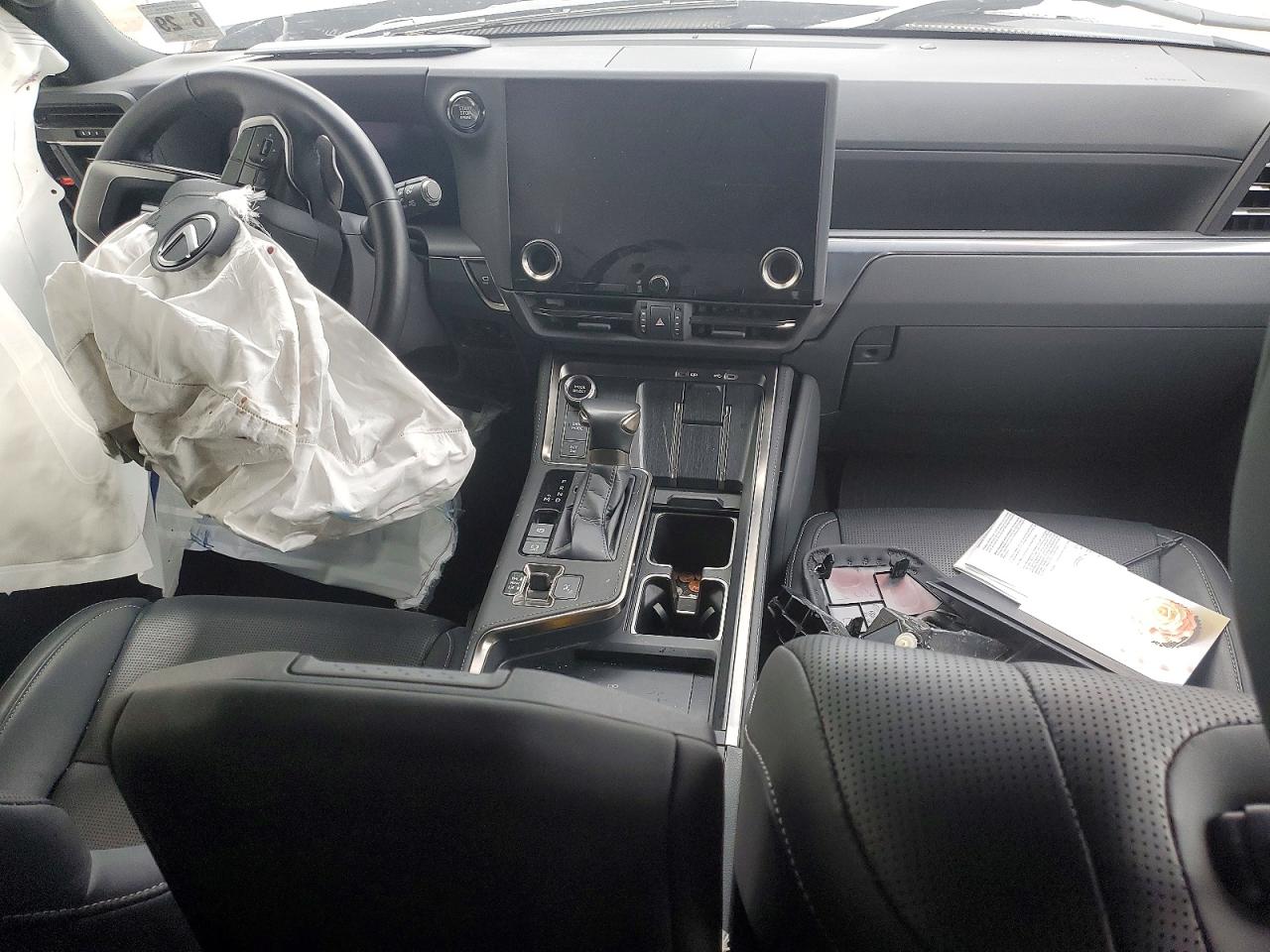 2024 LEXUS GX 550 LUXURY photo 8