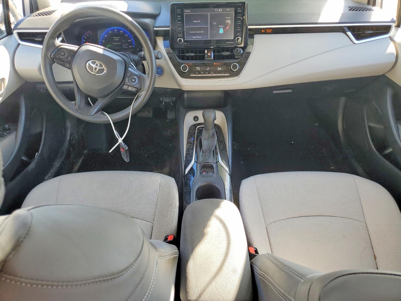 2022 TOYOTA COROLLA LE photo 8