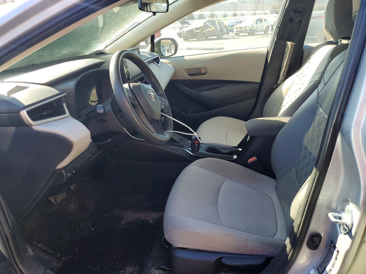 2022 TOYOTA COROLLA LE photo 7