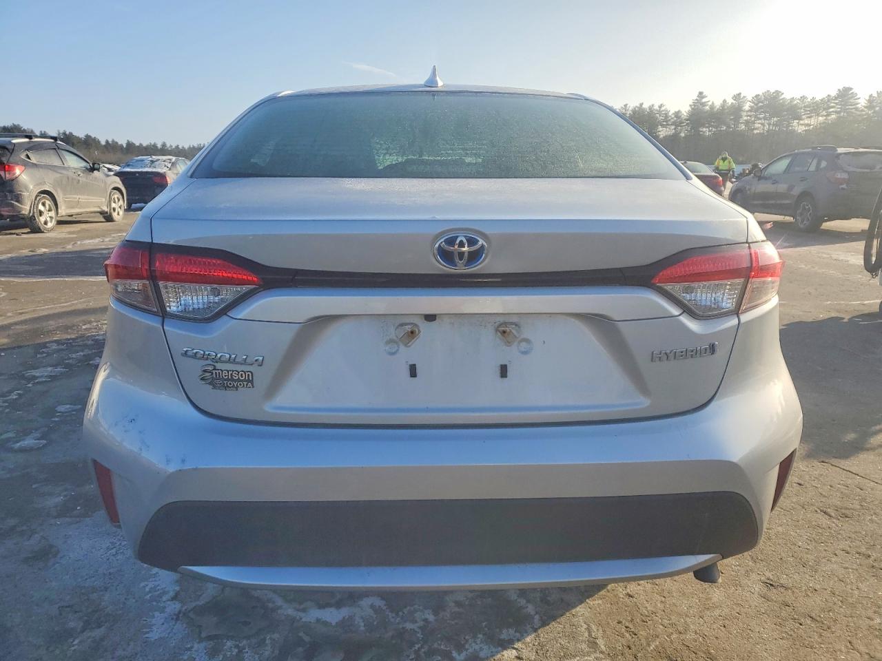 2022 TOYOTA COROLLA LE photo 6