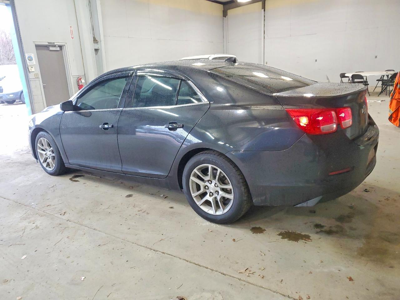 2013 CHEVROLET MALIBU 1LT photo 2